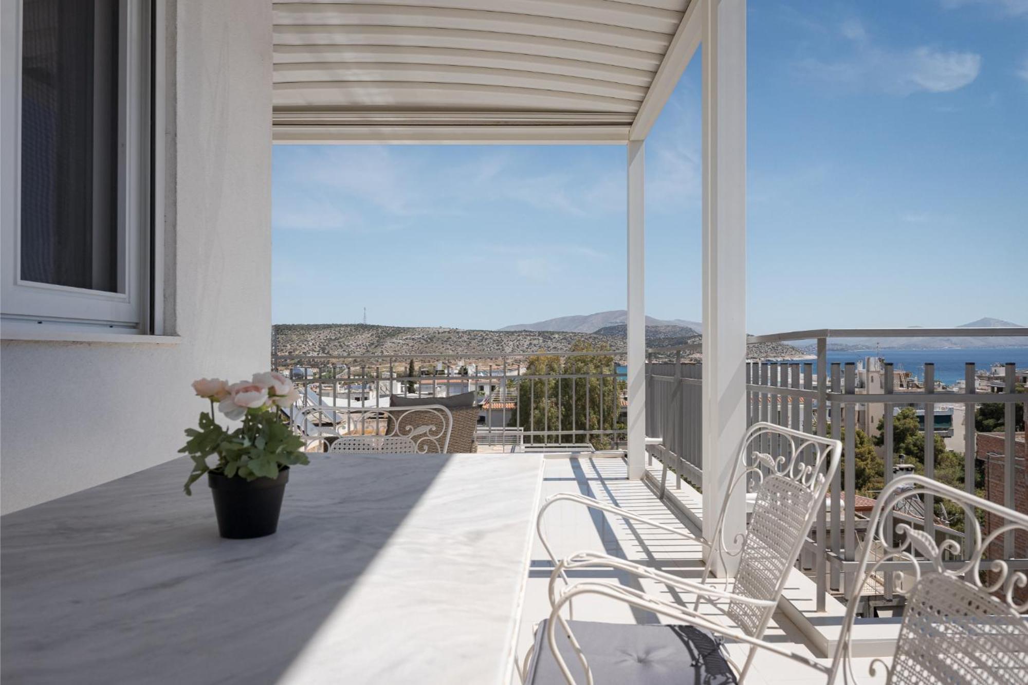 Athenian Riviera Penthouse Apartment Varkiza Bagian luar foto